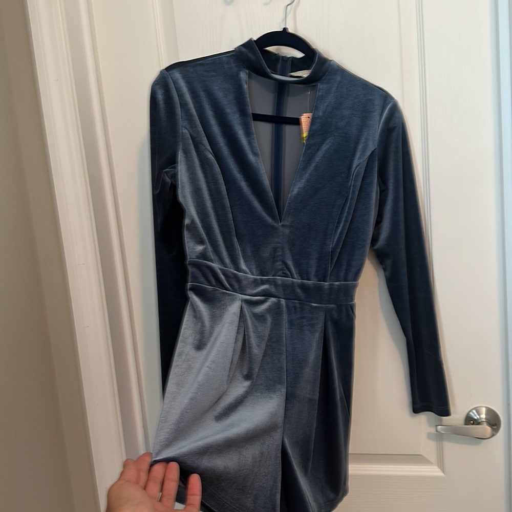 Gianni Bini Velvet Deep V Neck Romper XS